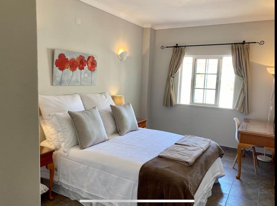 Casa Buccaneer, 2 Bedroom Garden In Da Apartament *